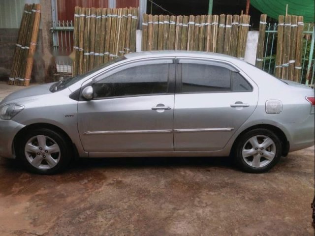 Cần bán gấp Toyota Vios đời 2008, màu bạc, giá chỉ 220 triệu0