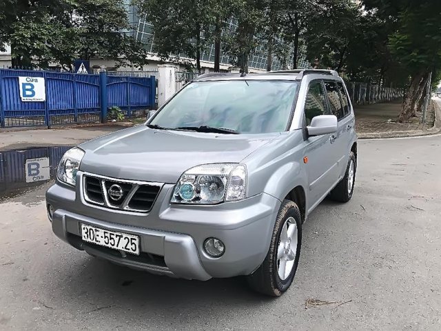 Bán Nissan X trail đời 2003, màu bạc, nhập khẩu0