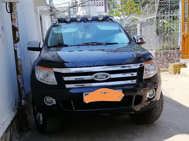 Bán Ford Ranger XLT 2.2 sản xuất 2014, màu đen, nhập khẩu 0