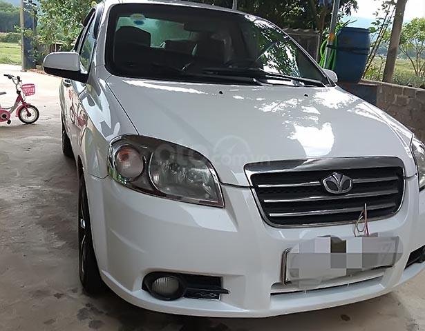 Bán xe Daewoo Gentra đời 2009, màu trắng, nhập khẩu  