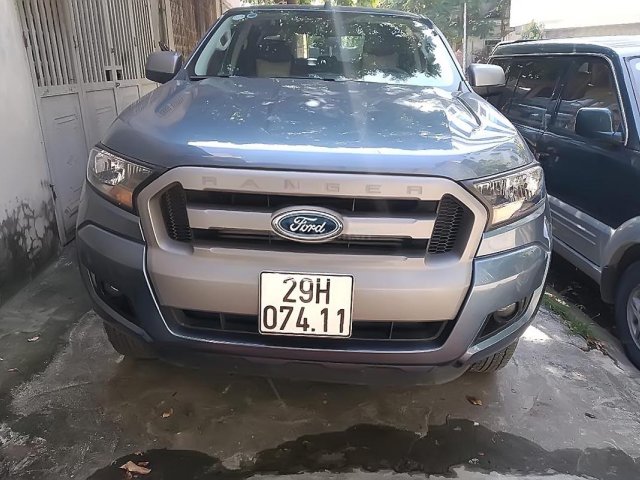 Bán Ford Ranger XLS 4x2W 2017, xe nhập khẩu