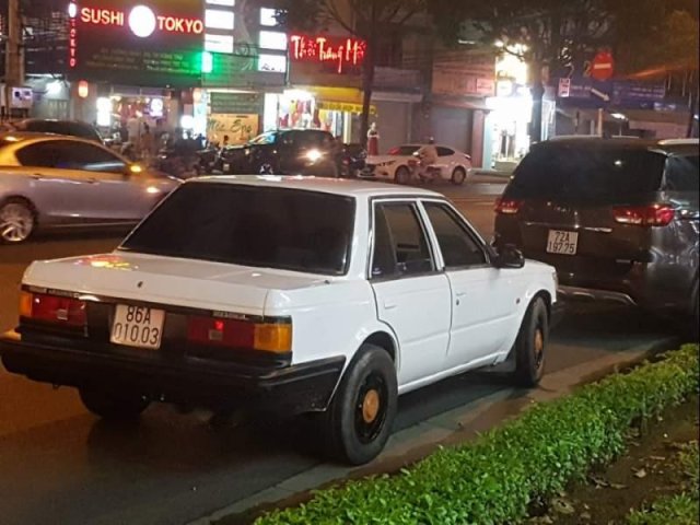 Bán Nissan Bluebird 1986, màu trắng, nhập khẩu nguyên chiếc chính chủ, 90tr0