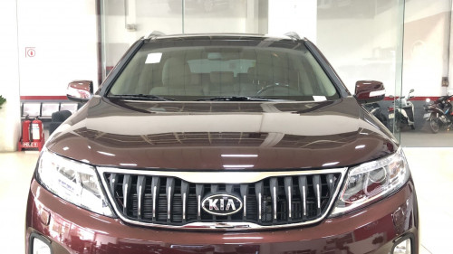 Bán Kia Sorento 2.4l AT sản xuất năm 2019, màu đỏ