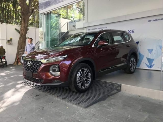 Bán xe Hyundai Santa Fe năm 2019, màu đỏ