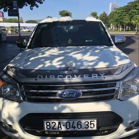 Bán xe cũ Ford Everest đời 2015, màu trắng0