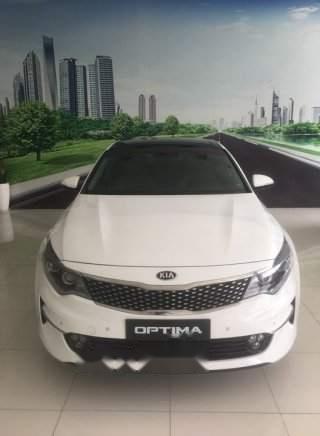 Bán Kia Optima sản xuất 2019, màu trắng, giá cạnh tranh0