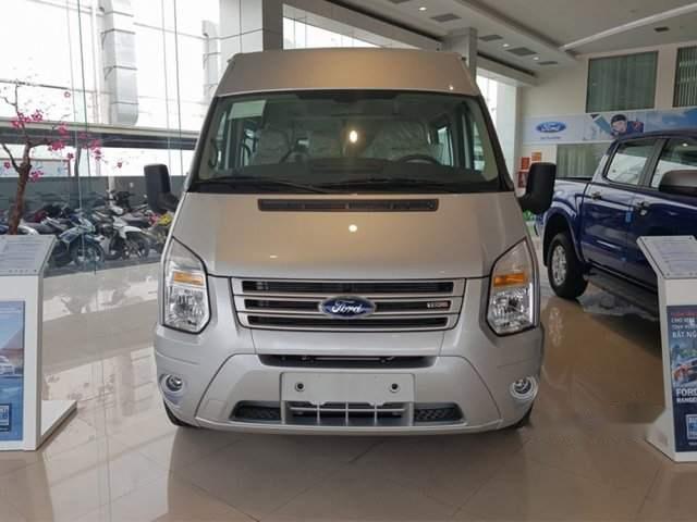 Bán xe Ford Transit 2019, màu bạc, giá tốt