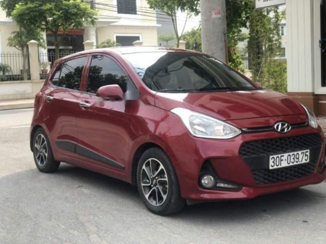 Bán gấp Hyundai Grand i10 đời 2016, màu đỏ