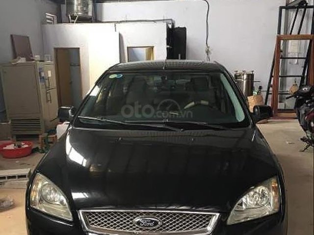 Cần bán lại xe Ford Focus 1.8 MT đời 2008, màu đen số sàn, 220 triệu