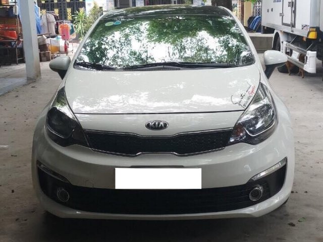 Cần bán xe Kia Rio năm 2016, màu trắng, xe nhập  