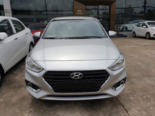 Bán Hyundai Accent năm sản xuất 2019, màu bạc, nhập khẩu 