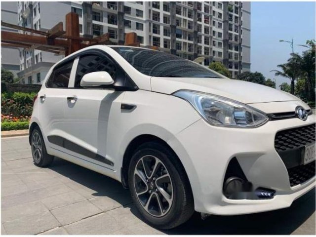 Bán ô tô Hyundai Grand i10 năm sản xuất 2018, xe giá thấp, xe chính chủ còn mới