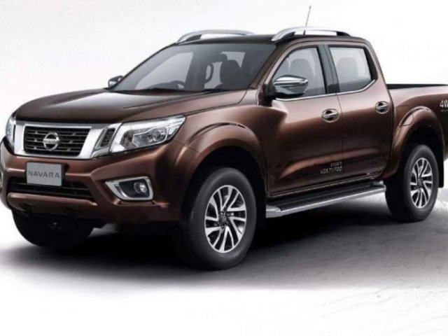 Bán Nissan Navara đời 2018, màu nâu, xe nhập 