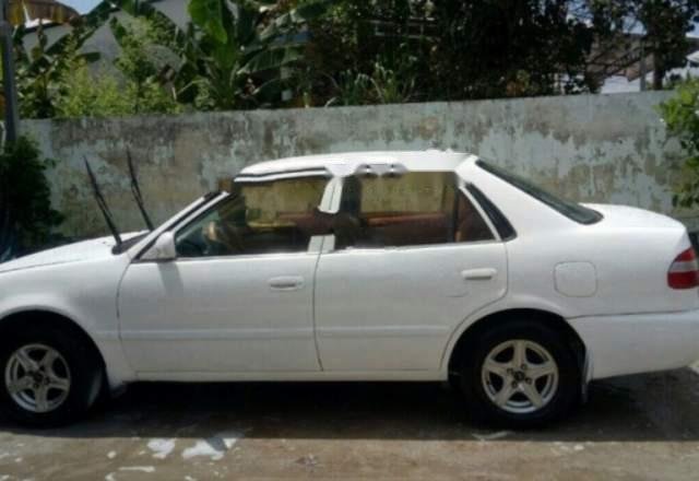 Bán xe Toyota Corolla sản xuất năm 2000, bản 1.30