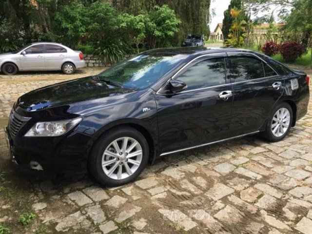 Bán Toyota Camry 2.5G 2014, màu đen, lăn bánh 50.000km0