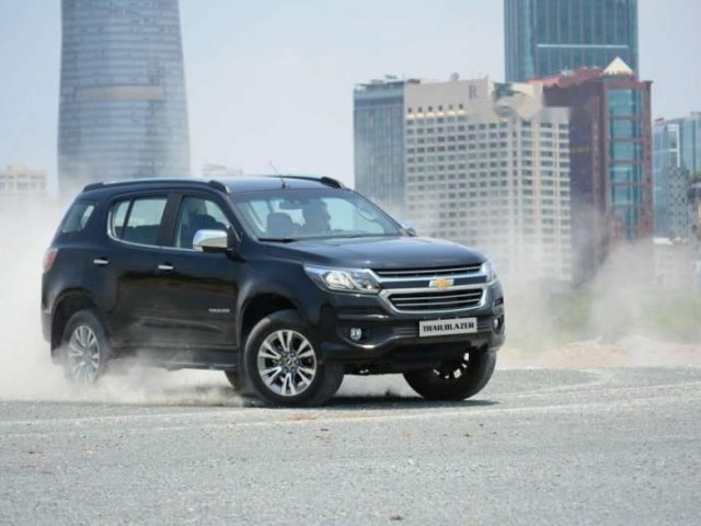 Bán Chevrolet Trailblazer năm sản xuất 2019, màu đen, nhập khẩu, máy dầu