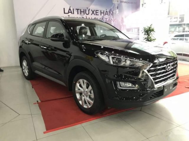 Bán Hyundai Tucson 2.0 AT đời 2019, giao xe ngay