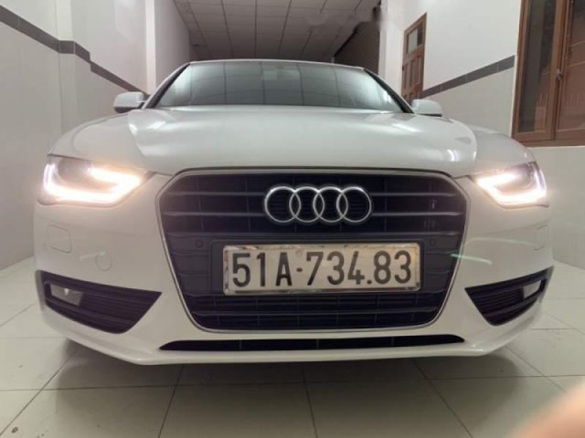 Bán xe Audi A4 còn đẹp mới, chạy 19.500 km, màu trắng0