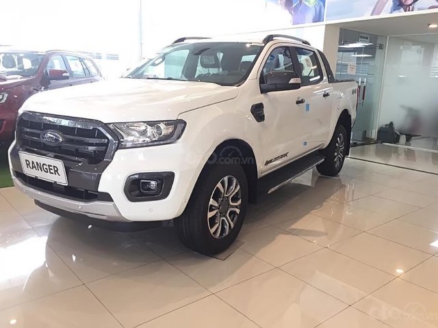 Bán xe Ford Ranger Wildtrak 2.0L 4x4 AT năm 2019, màu trắng, xe nhập0