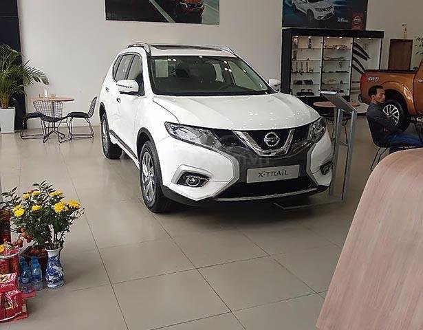 Xe Nissan X trail V Series 2.5 SV Premium 4WD 2019