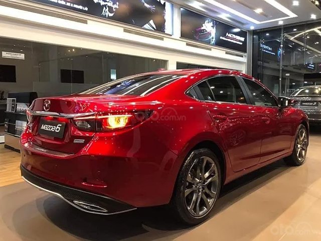 Bán ô tô Mazda 6 2.0 premium năm sản xuất 2019 giá cạnh tranh