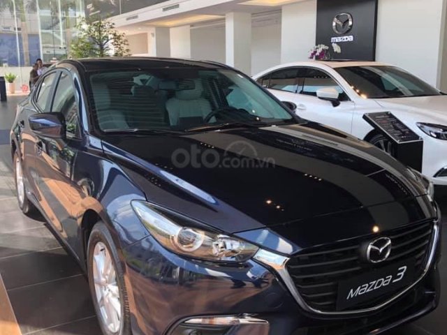 Gía rẻ nhất  Mazda 3 giảm giá sâu nhất thị trường Hà Nội, tặng PK, hỗ trợ đăng kí, BHVC, LH 09648606340