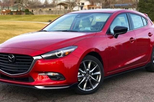 Bán Mazda 3 đời 2019, màu đỏ. Ưu đãi hấp dẫn