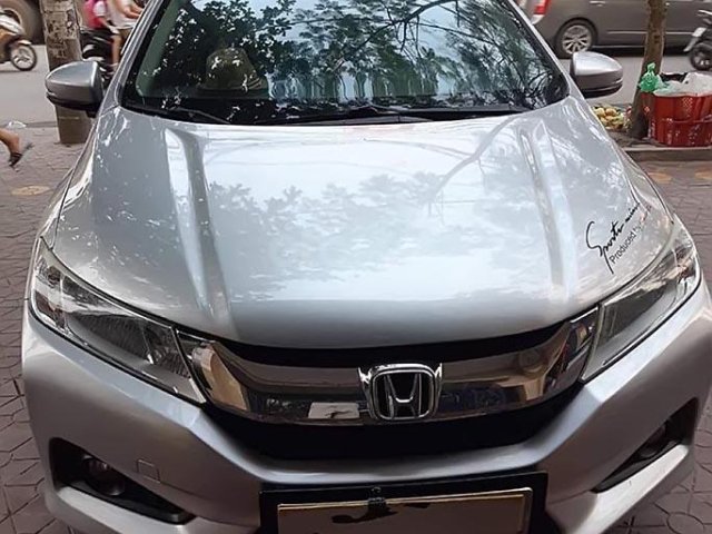 Cần bán gấp Honda City 1.5 AT năm 2014, màu bạc