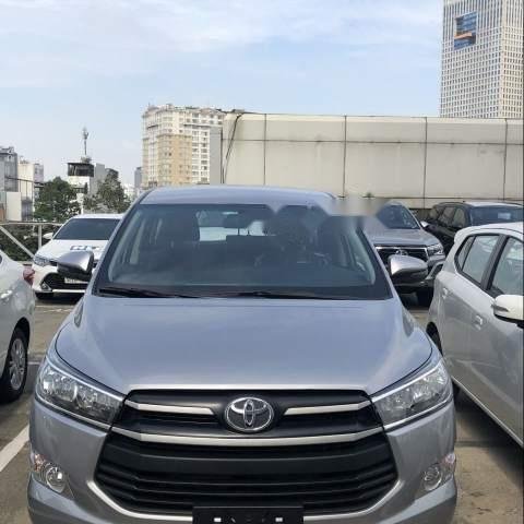 Bán Toyota Innova E MT năm 2019, giá thấp, giao xe nhanh toàn quốc