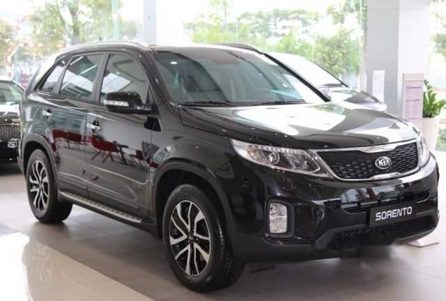 Bán ô tô Kia Sorento đời 2019, màu đen