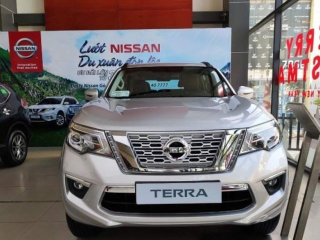 Cần bán Nissan Terra đời 2018, xe nhập, giá 986tr0