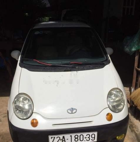 Bán Daewoo Matiz 2004, màu trắng, xe máy lạnh, kính chỉnh điện