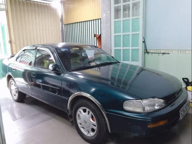 Bán xe Toyota Camry năm sản xuất 1996, nhập khẩu nguyên chiếc, còn rất tốt, kỹ tính0