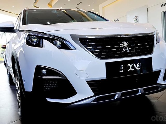 Bán Peugeot 5008 1.6 AT đời 2019, màu trắng0