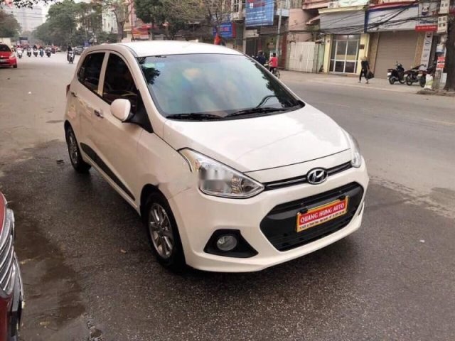 Bán Hyundai Grand i10 1.2 AT đời 2016, màu trắng, nhập khẩu