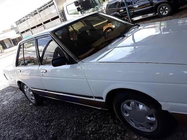 Cần bán xe Nissan Bluebird vẫn đang sử dụng