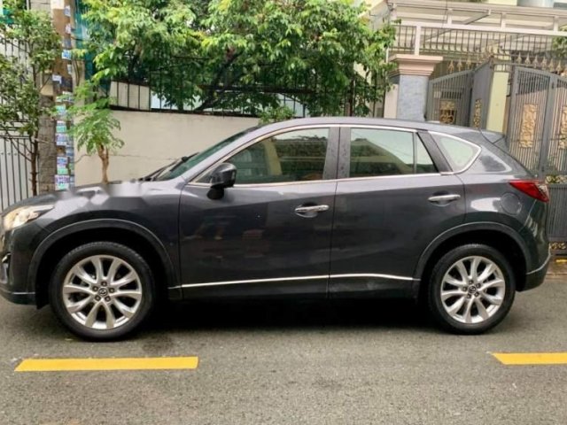 Cần bán xe Mazda CX5 màu xám, sản xuất năm 2013 đăng ký lần đầu năm 2014, chính chủ đứng tên0