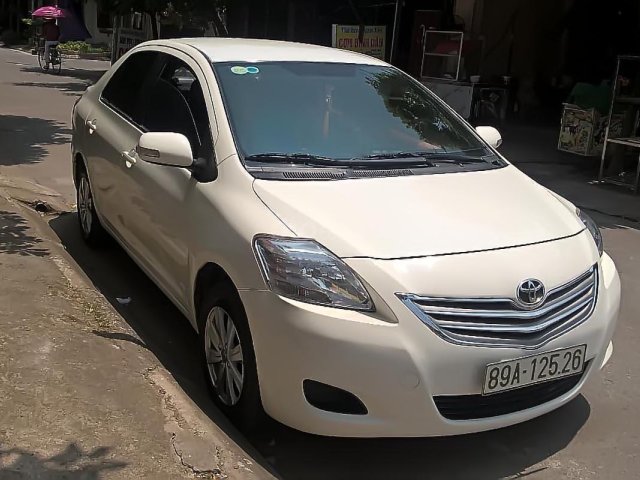 Bán Toyota Vios 2010, màu trắng, xe đẹp0