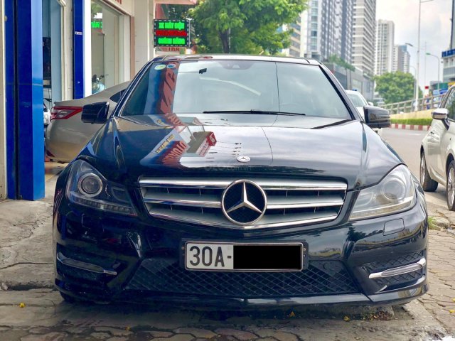 Bán Mercedes C300 AMG đời 2013, màu đen, nhập khẩu 0