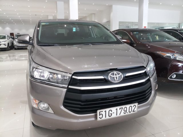 Bán xe Toyota Innova 2.0E sản xuất năm 2018 số sàn, giá 710tr0