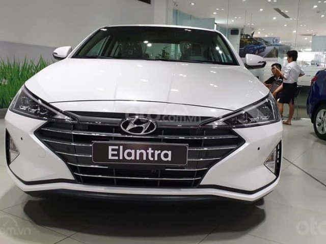 Hyundai Elantra Thanh Hóa 2020 rẻ nhất chỉ 200tr, vay 80%0