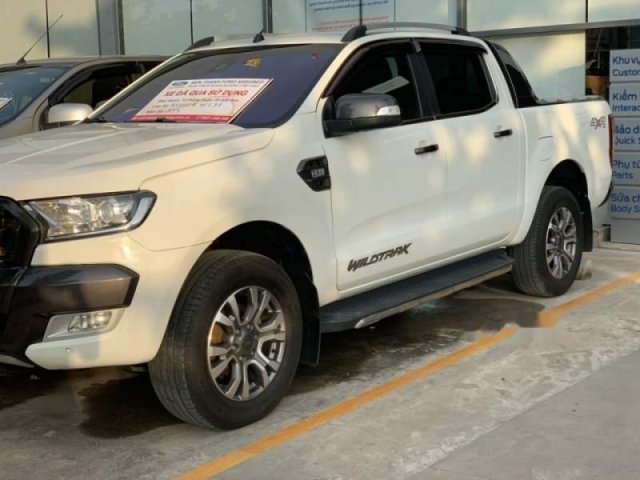 Bán Ford Ranger Wildtrak 3.2 bản full năm 2015, màu trắng, xe nhập, giá chỉ 725 triệu