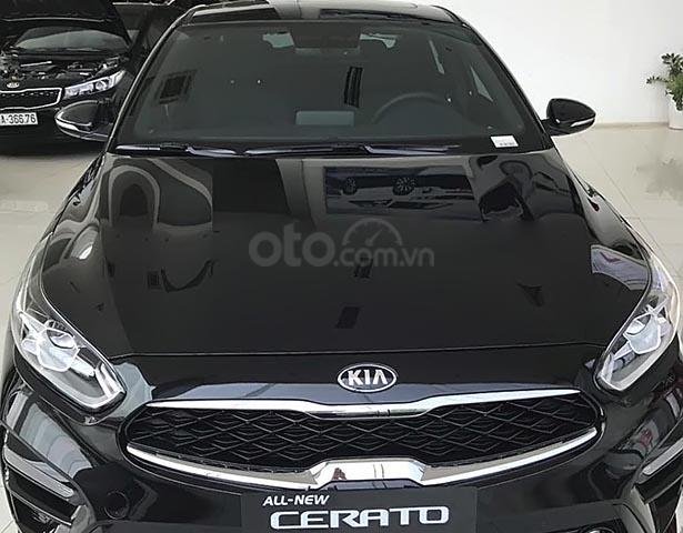 Bán Kia Cerato 2019, số tự động, màu đỏ0