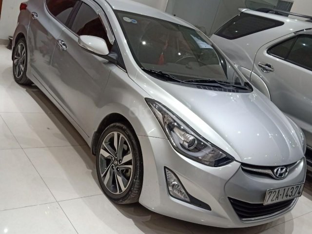 Đánh giá xe Hyundai  Elantra phiên bản mới 2015
