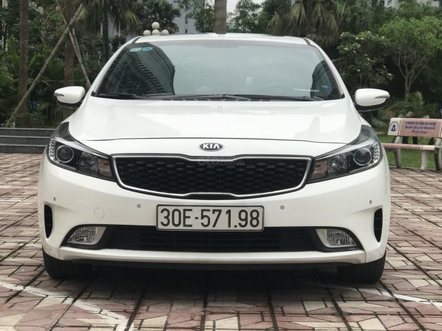 Bán Kia Cerato 2016 màu trắng bản 1.6AT