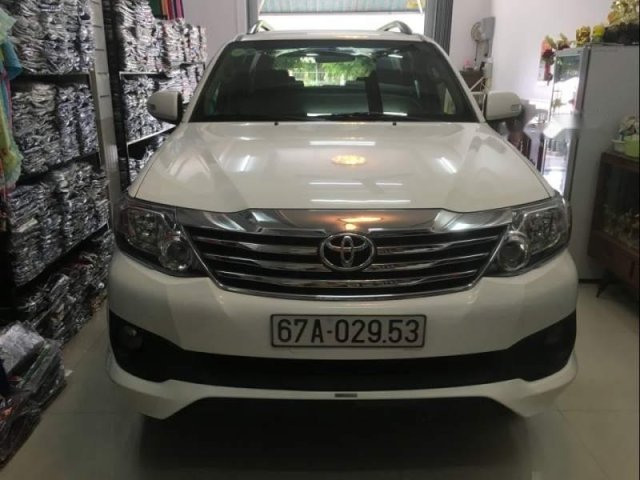 Cần bán lại xe Toyota Fortuner năm 2014, màu trắng, giá chỉ 780 triệu