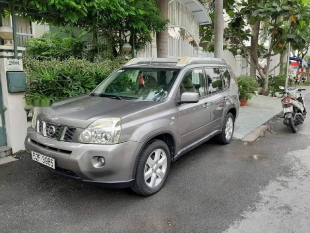 Xe Nissan X trail đời 2007, màu bạc giá 325tr0