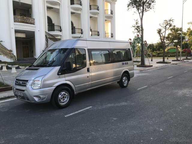 Cần bán Ford Transit Lx năm 2014, màu bạc chính chủ