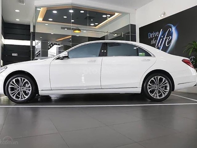 Cần bán xe Mercedes S450L Luxury năm 2019, màu trắng