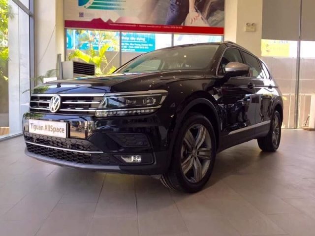 Bán Volkswagen Tiguan năm sản xuất 2018, nhập khẩu nguyên chiếc0